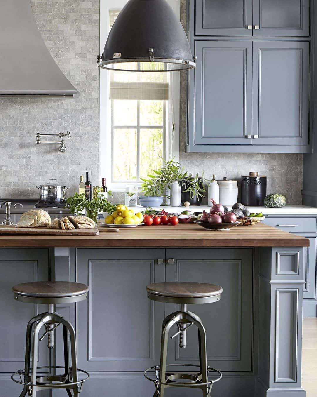 42 Chic Grey Kitchen Cabinets Ideas to Ban Boring from Your Kitchen