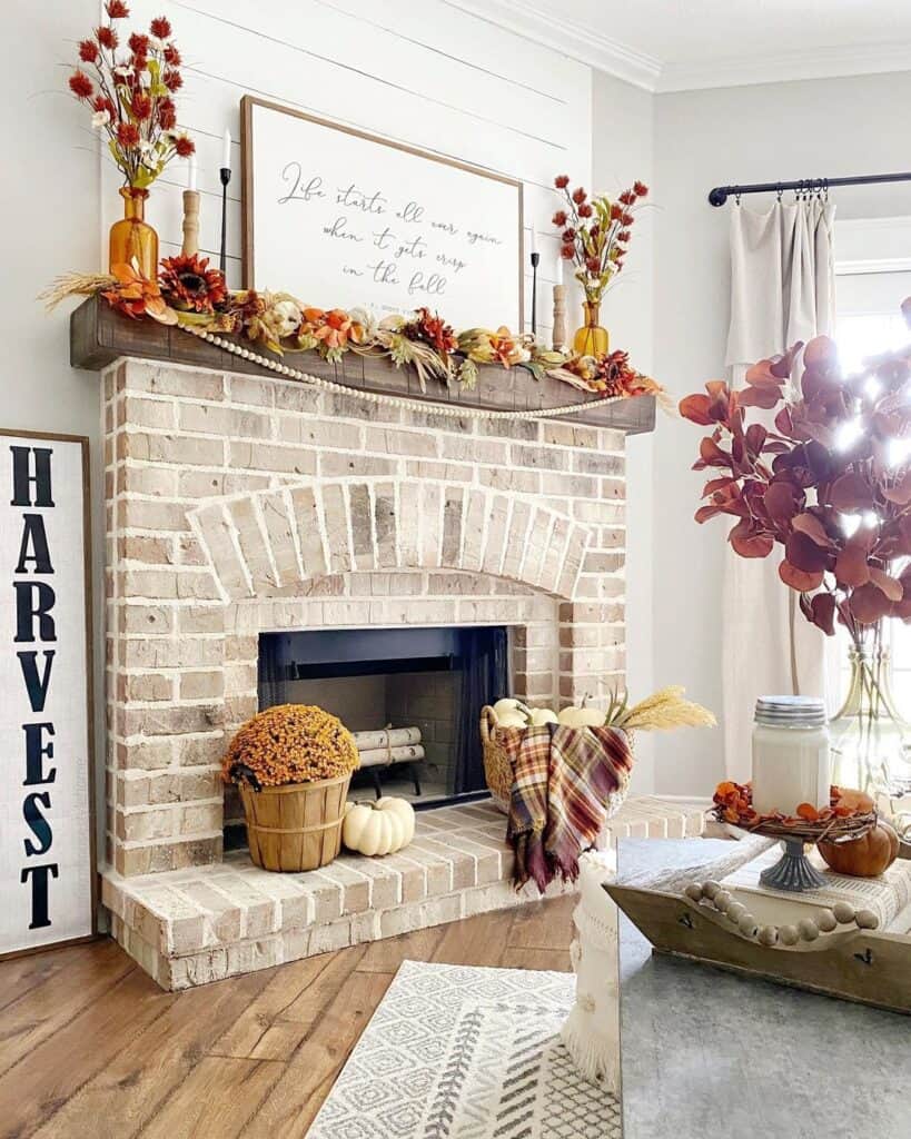 How to Decorate for Thanksgiving: Expert Ideas from Interior