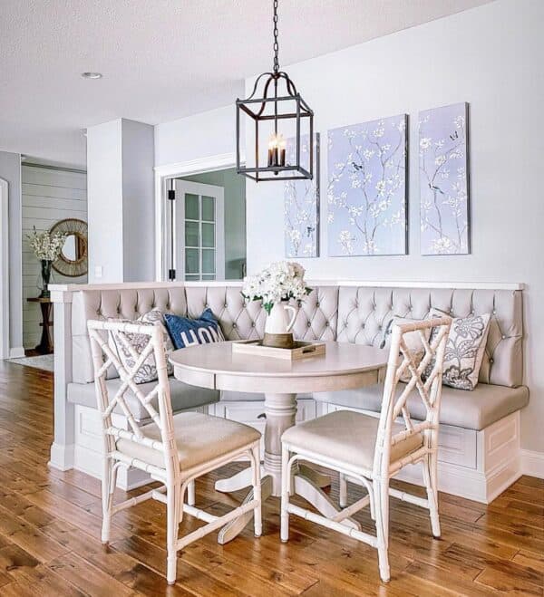 26 Farmhouse Breakfast Nook Ideas to Kick Start Your Day With Charm
