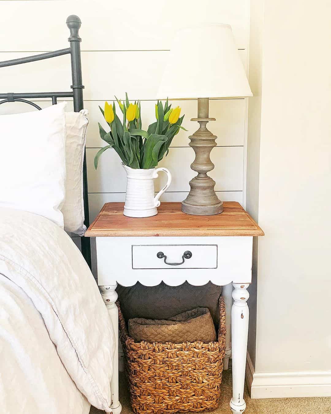 Taupe and Ivory Lamp for Farmhouse Bedroom - Soul & Lane