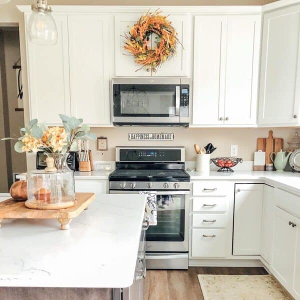 42 Classy White Kitchen Cabinets with White Countertops