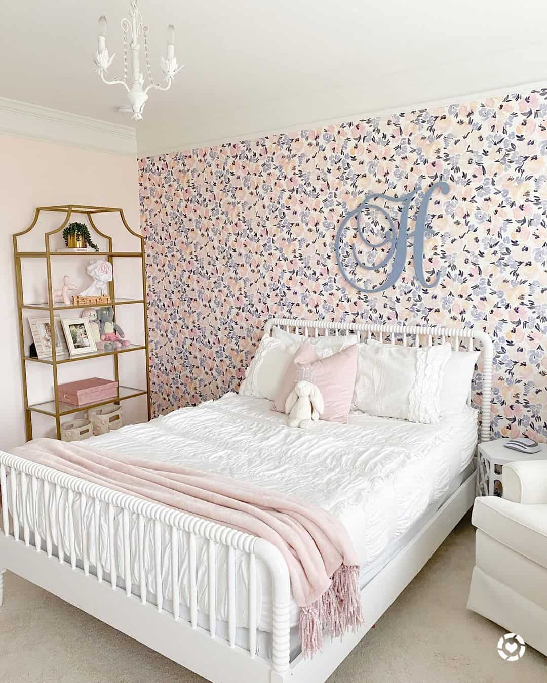 35 Farmhouse Girl Bedroom Ideas Your Daughter Will Love