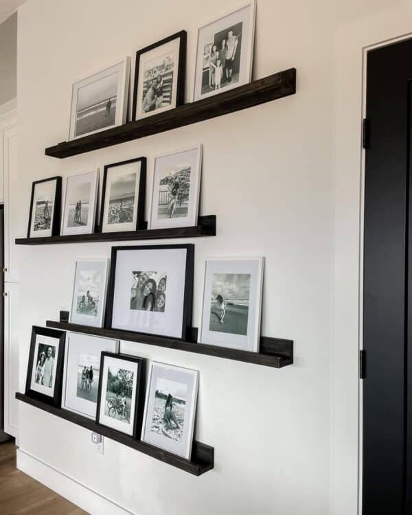 38 Black Frame Gallery Wall Layouts to Display Your Pictures