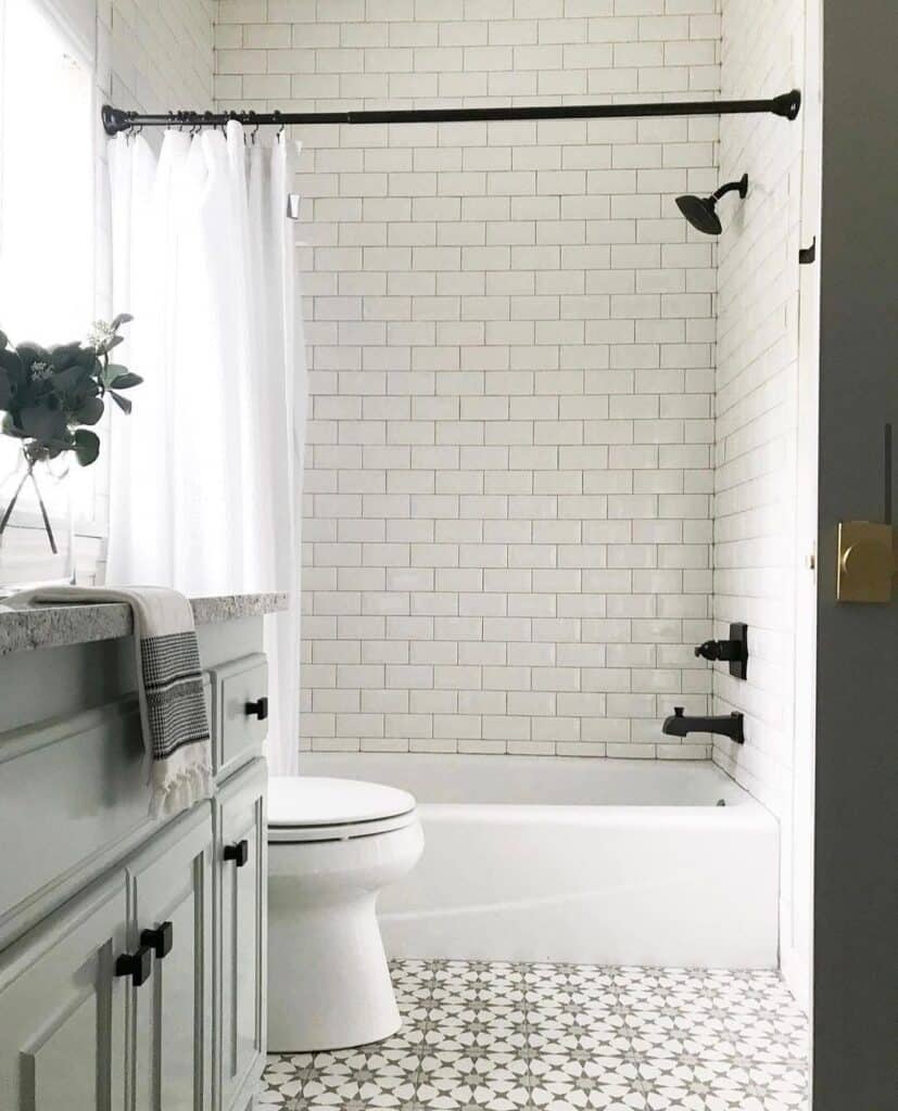 28 Imaginative Ideas for a Subway Tile Bathroom