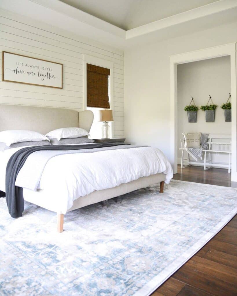 White Bench in Small Bedroom Hallway - Soul & Lane