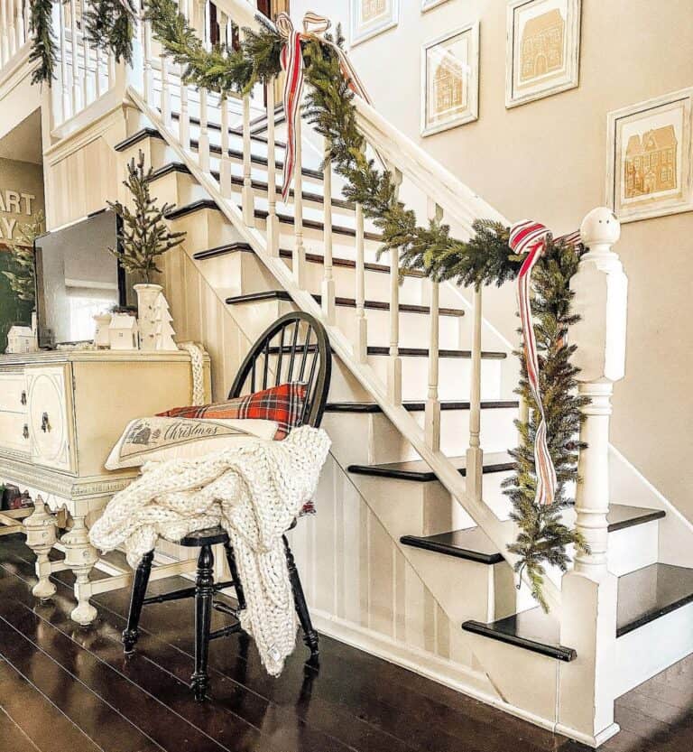 White Stair Skirt Board for Stairway