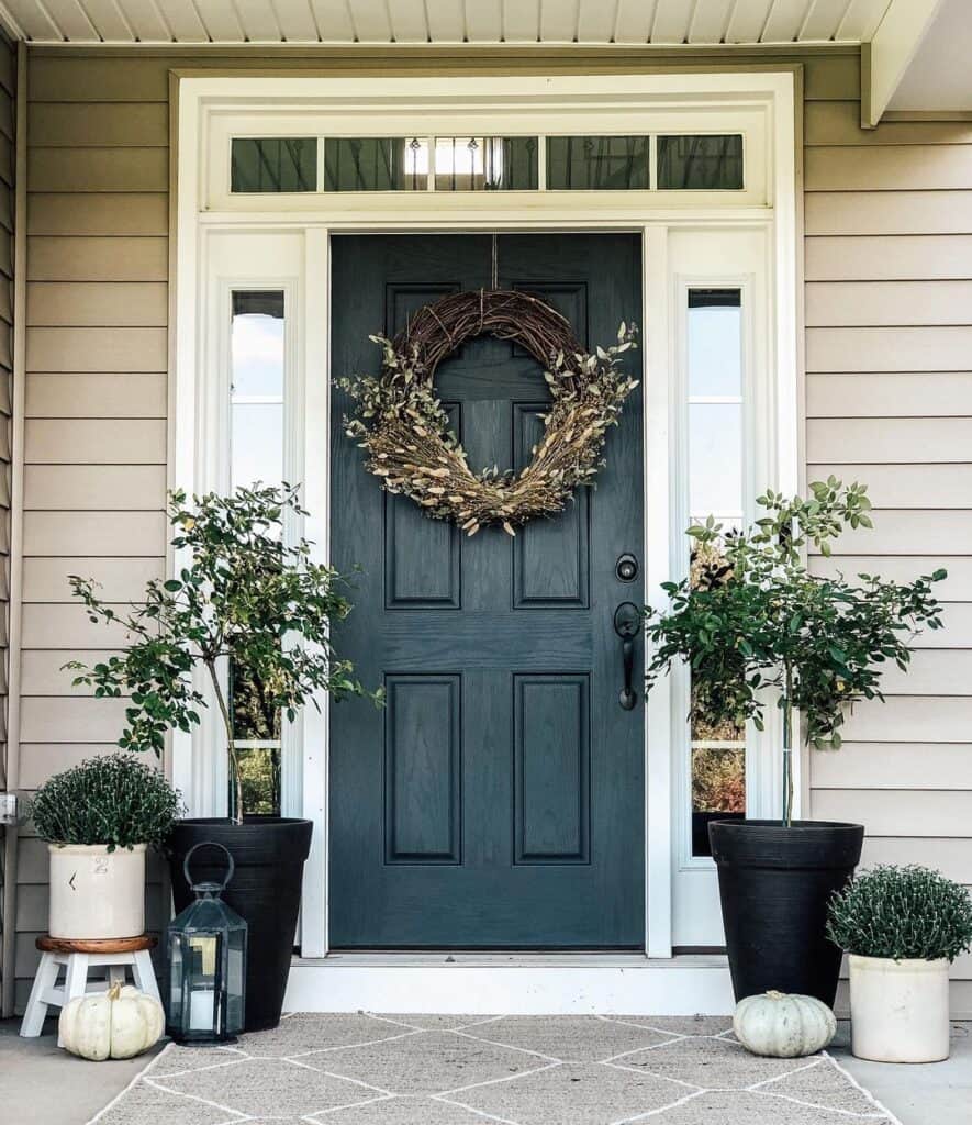 35 Charming Farmhouse Front Door With Sidelights Ideas