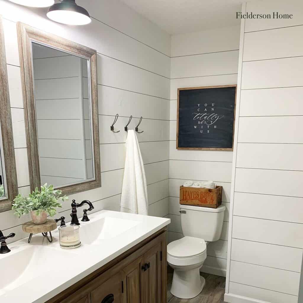 34 Stunning Ideas For Adding a Shiplap Bathroom In Your Reno