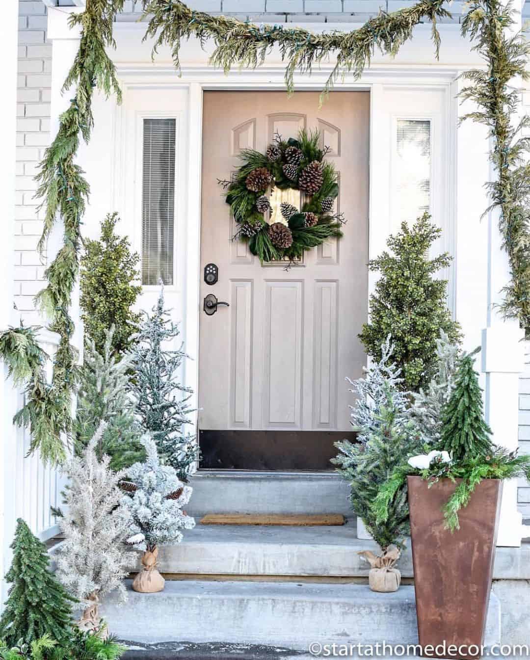 Natural Greenery for a Neutral Front Porch - Soul & Lane