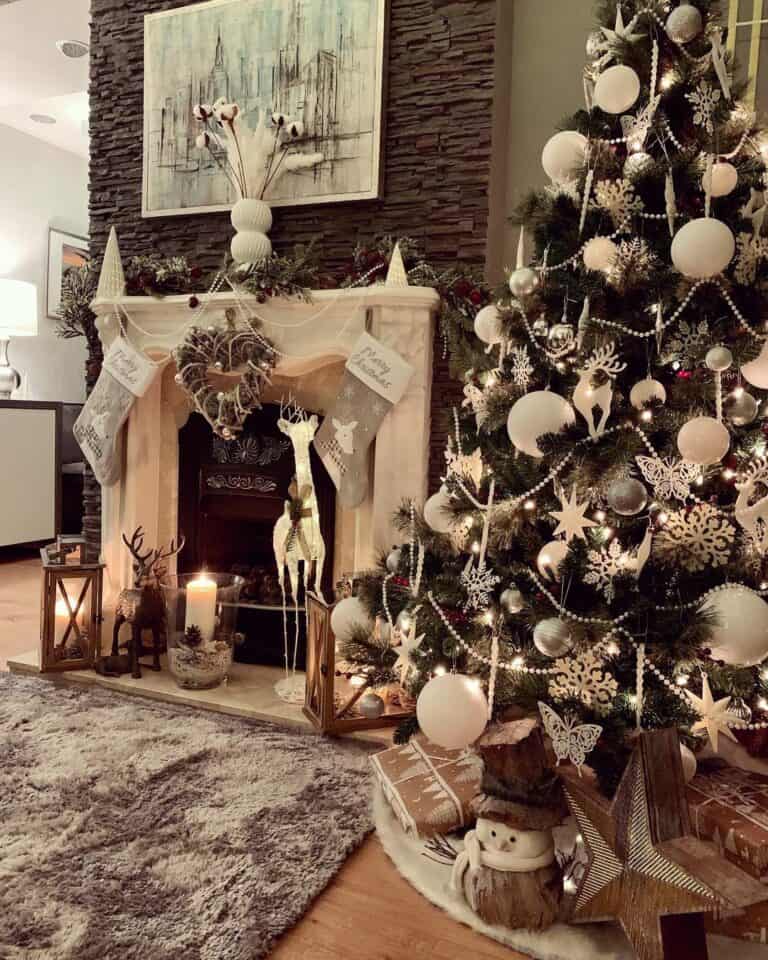 White Christmas Winter Lodge Décor Ideas