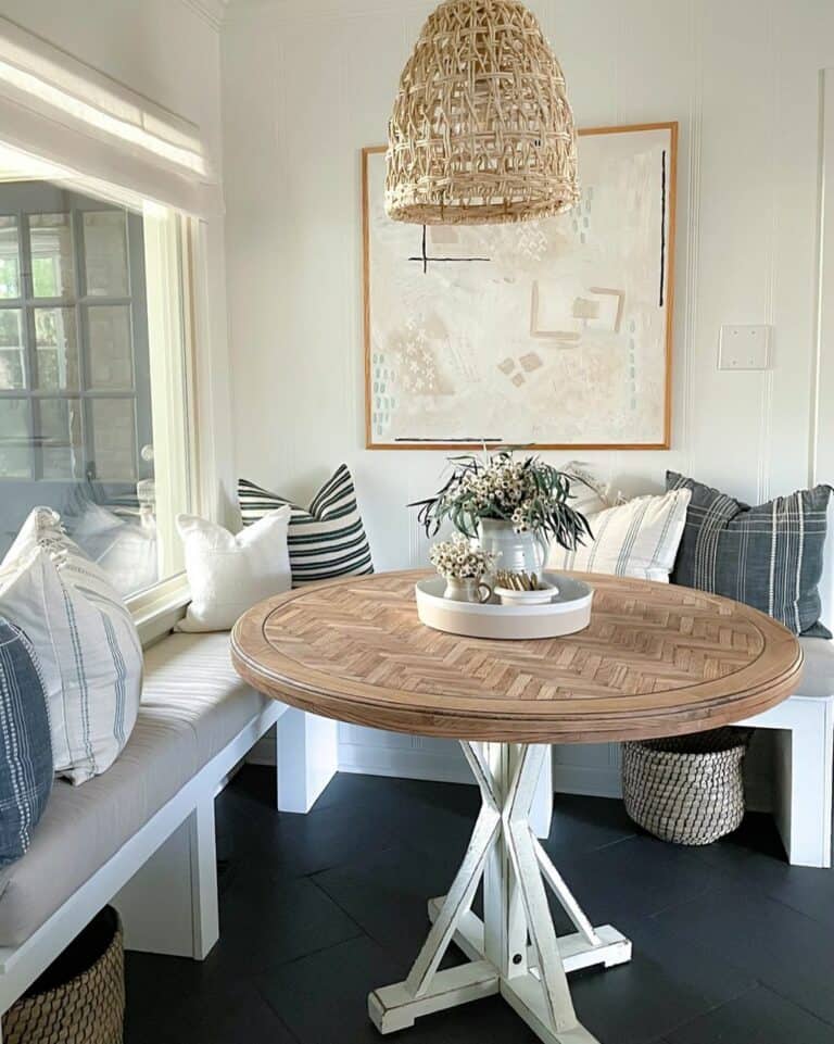 https://www.soulandlane.com/wp-content/uploads/2023/01/Farmhouse-Table-with-Comfortable-Breakfast-Nook-Bench-768x961.jpg
