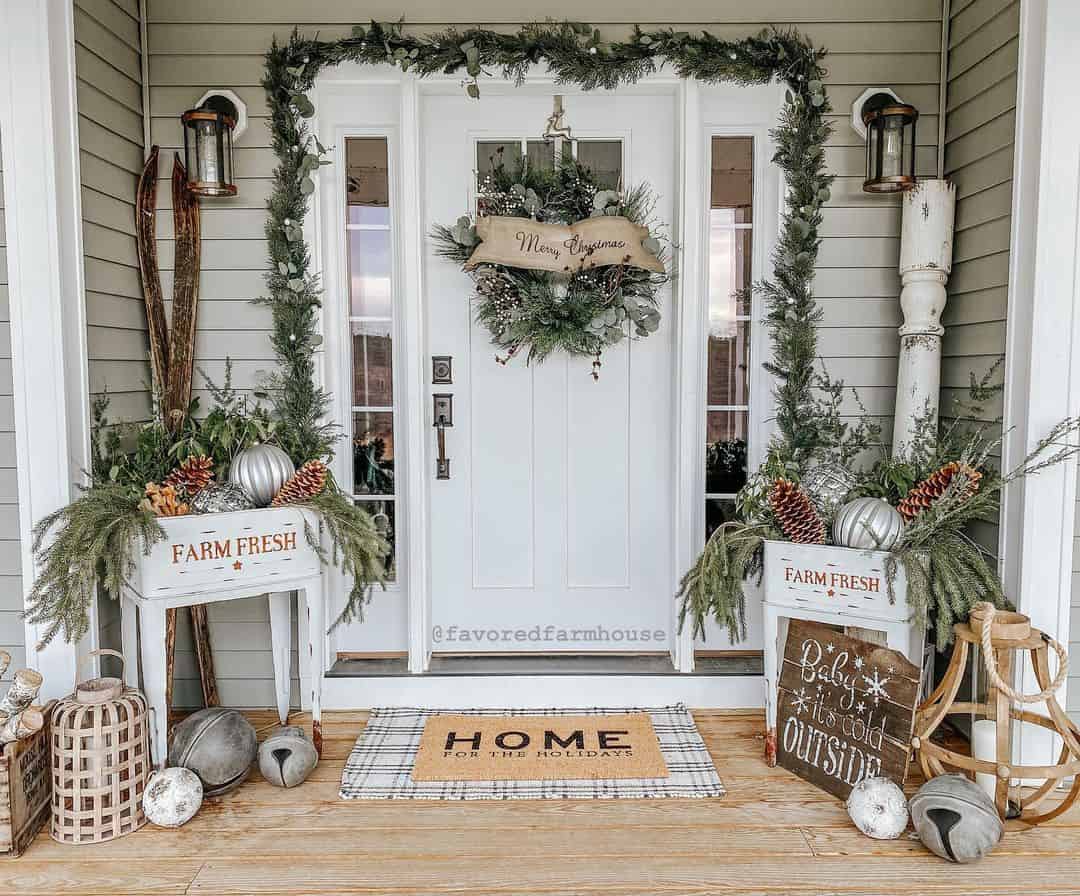 Foliage Wreath on White Front Door - Soul & Lane