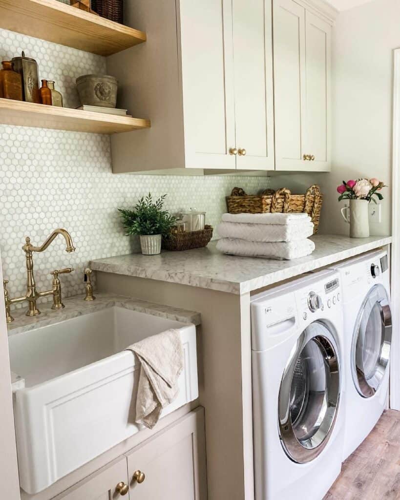33 Laundry Room Ideas to Add Joy and Fun to Washing Clothing