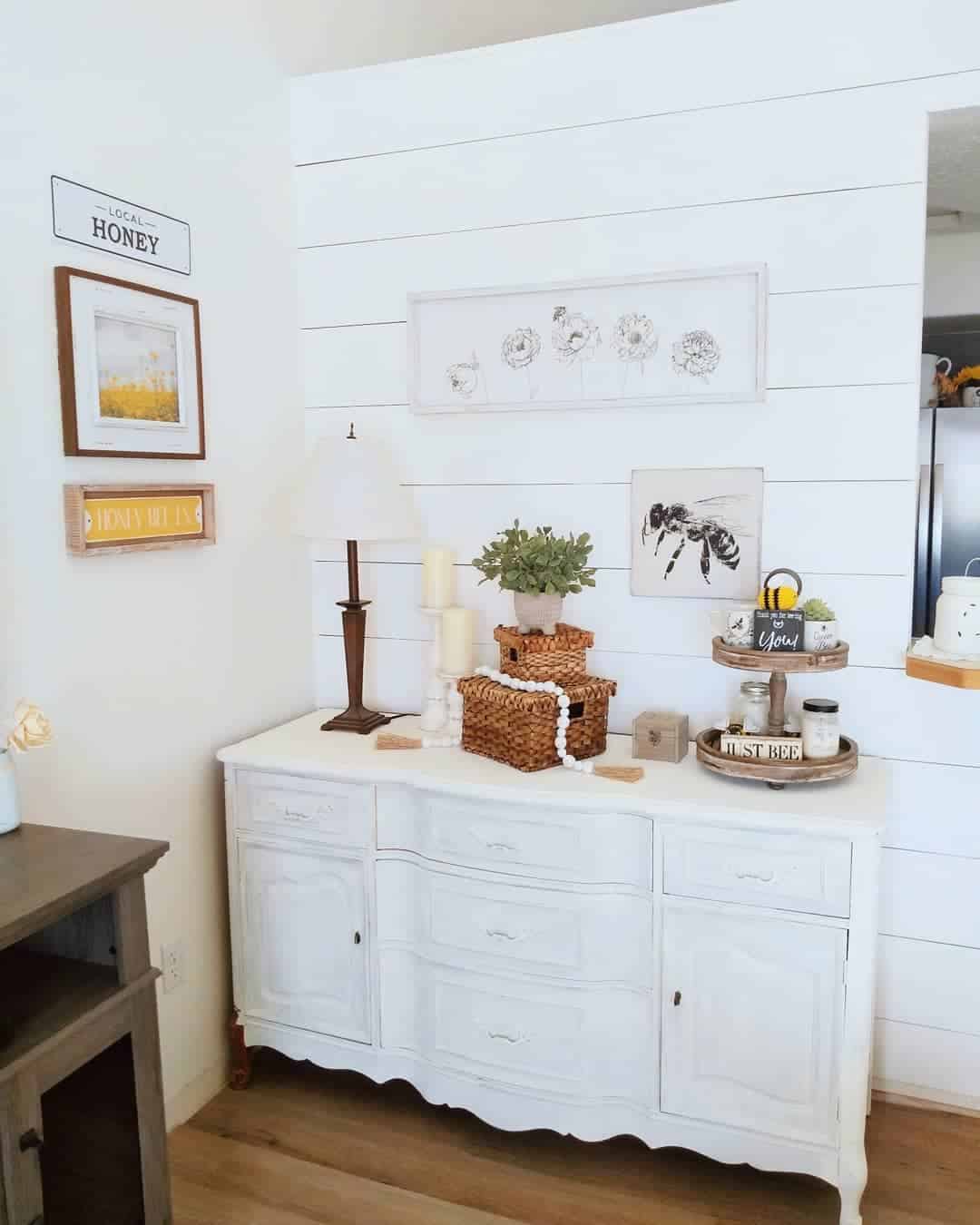 Apiarist-inspired Display With Bee Accents - Soul & Lane