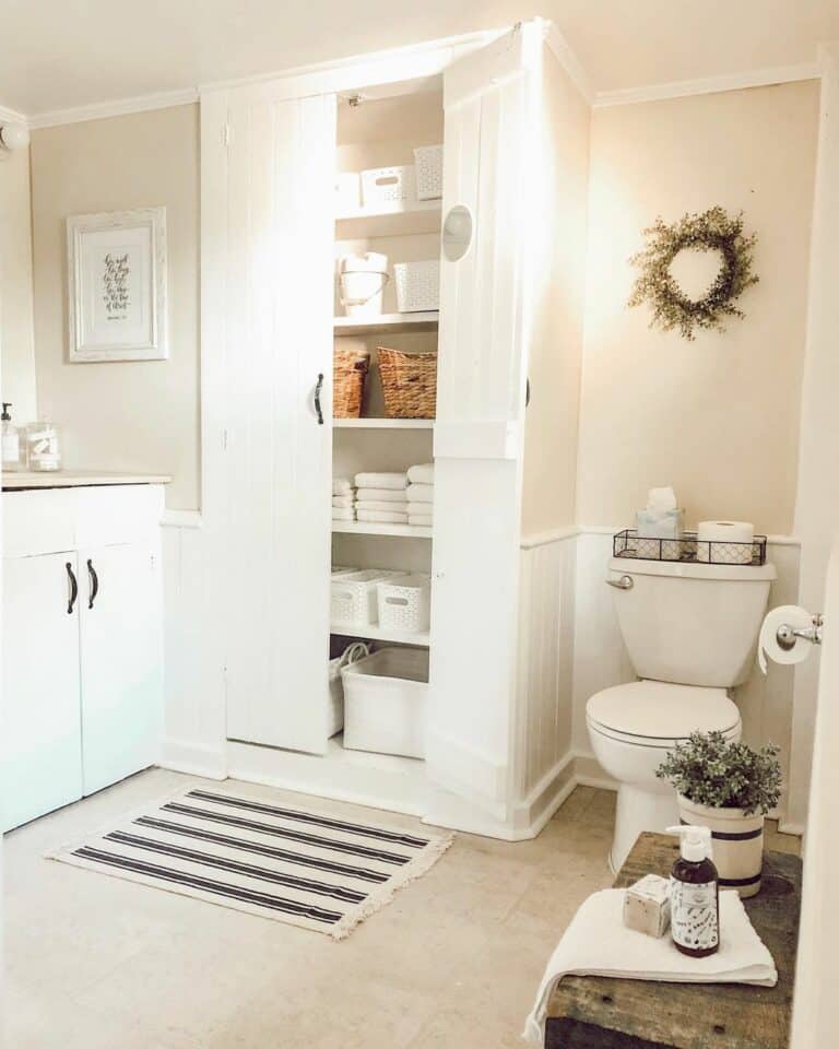 https://www.soulandlane.com/wp-content/uploads/2023/03/Neutral-and-Versatile-Bathroom-Closet-768x960.jpg