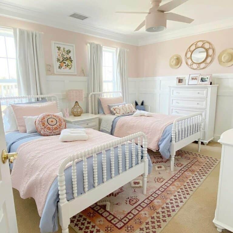 https://www.soulandlane.com/wp-content/uploads/2023/04/Cozy-Bedroom-With-Blue-Coverlets-on-White-Beds-768x768.jpg
