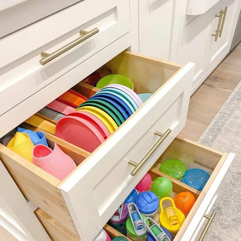 25 Clever Kitchen Cabinet Organization Ideas • Craving Some Creativity