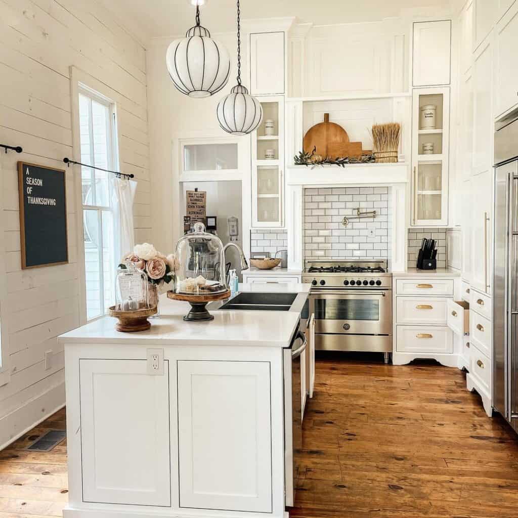 Modern Farmhouse-style Kitchen With Wood Accents - Soul & Lane