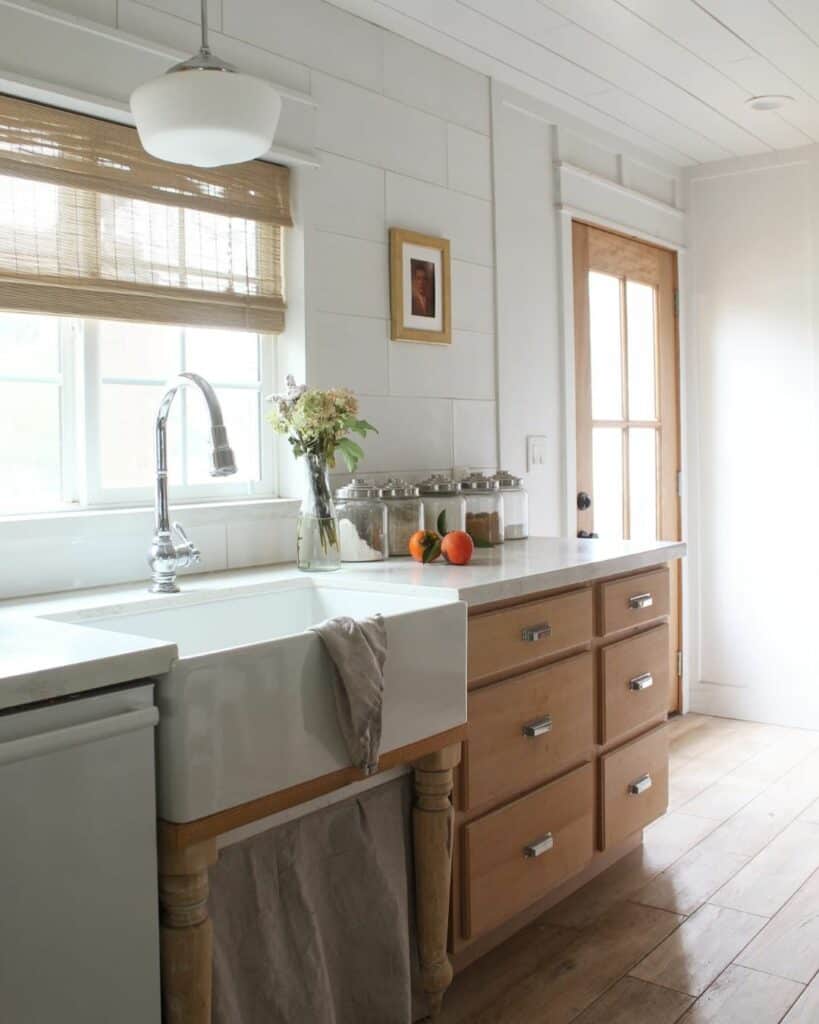 Country Kitchen in White and Wood - Soul & Lane