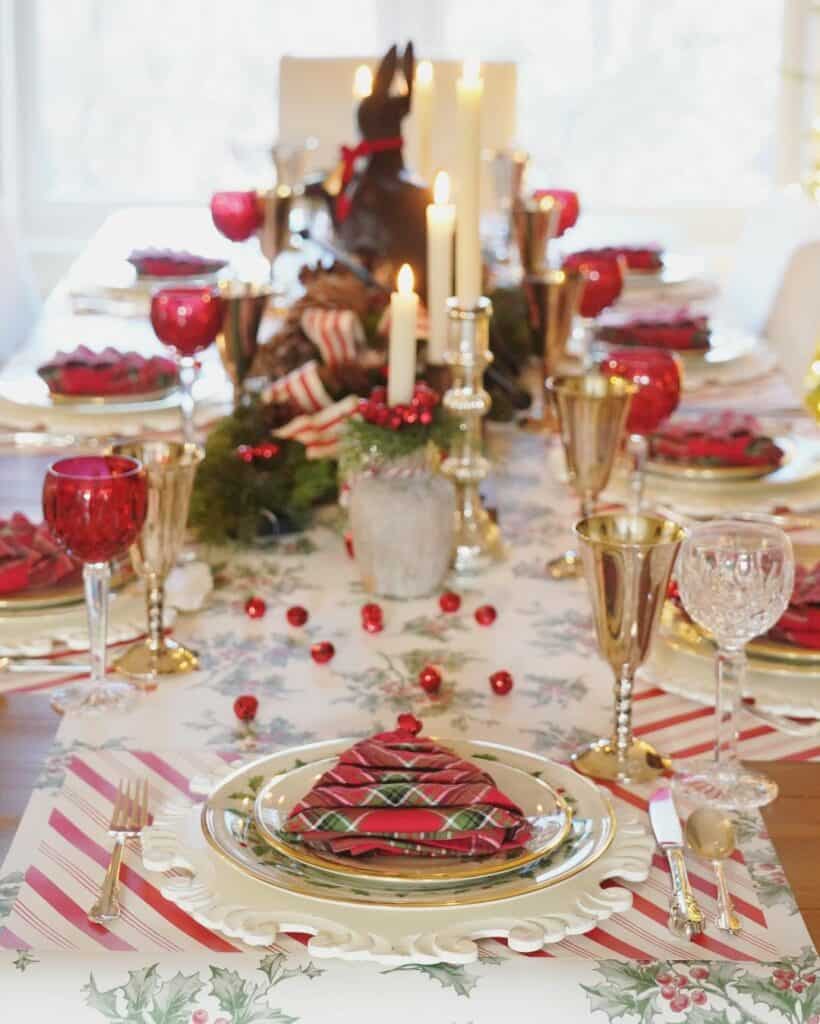 25 Magical Christmas Table Setting Ideas for Perfect Dinners