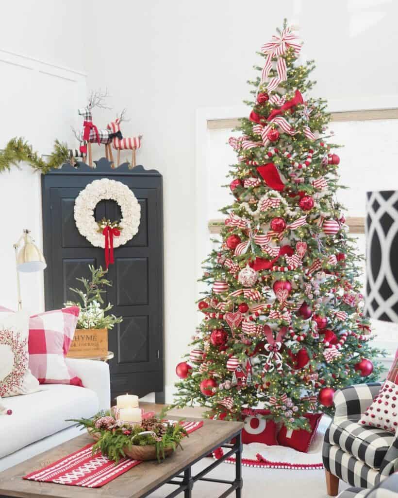 Red and White Decorated Tree - Soul & Lane